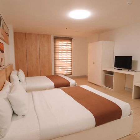 Rosey Hotel Cabanatuan City 외부 사진