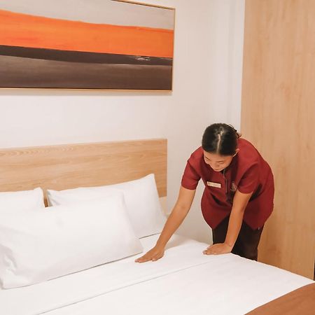 Rosey Hotel Cabanatuan City 외부 사진