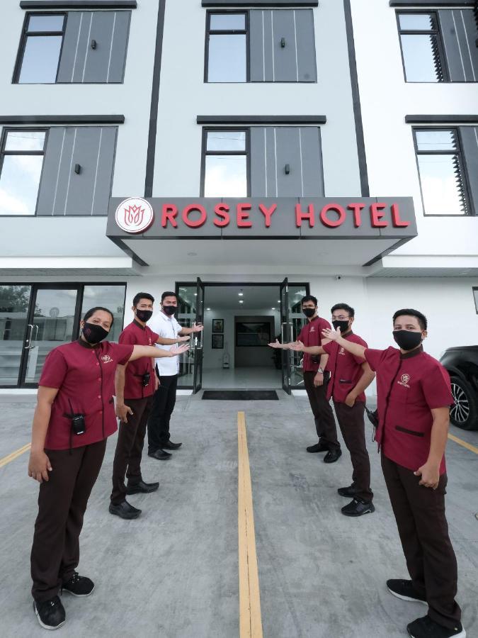 Rosey Hotel Cabanatuan City 외부 사진