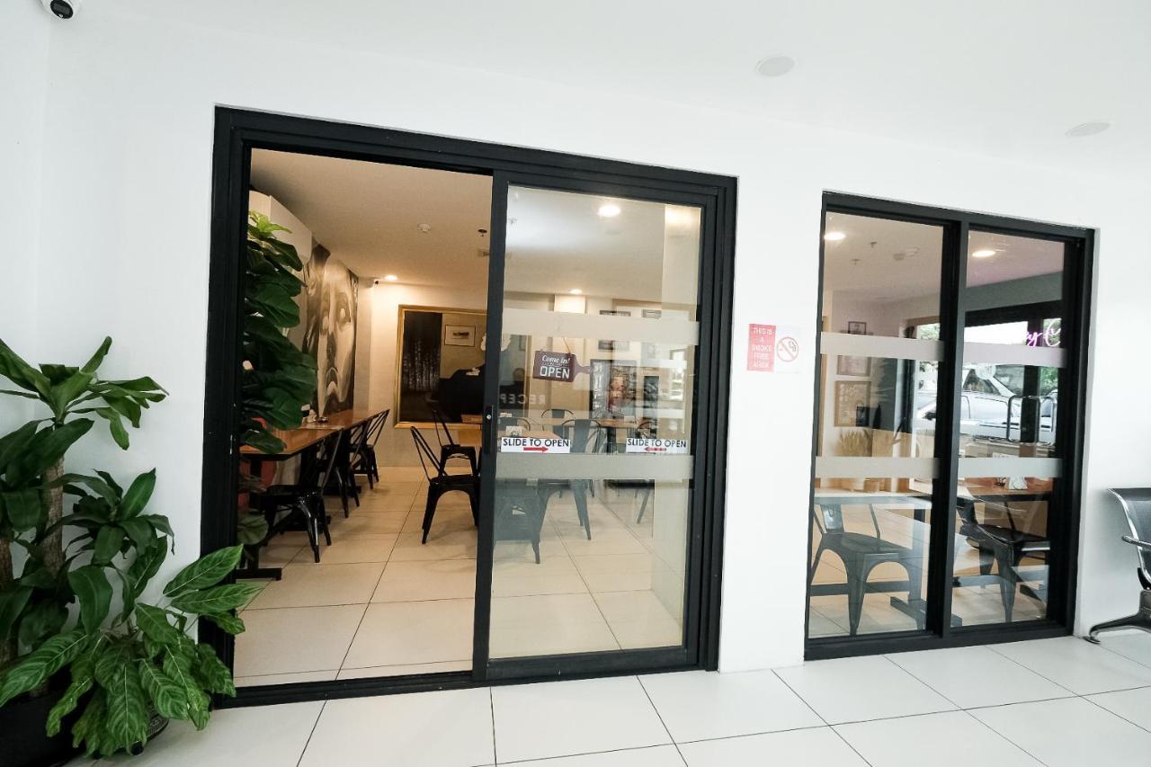 Rosey Hotel Cabanatuan City 외부 사진