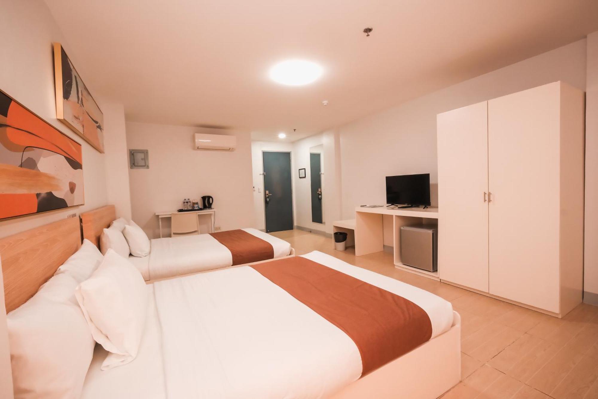Rosey Hotel Cabanatuan City 외부 사진