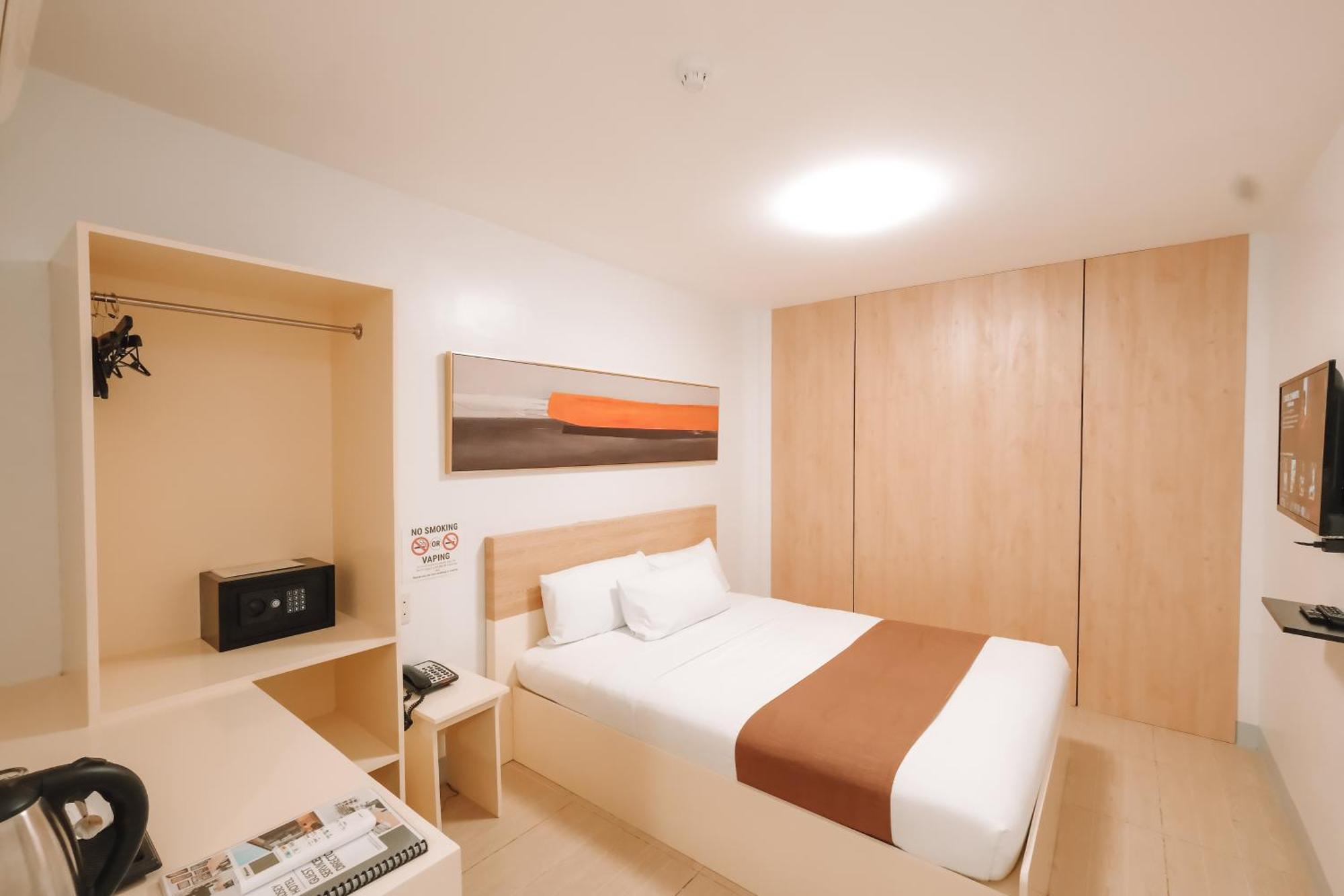 Rosey Hotel Cabanatuan City 외부 사진