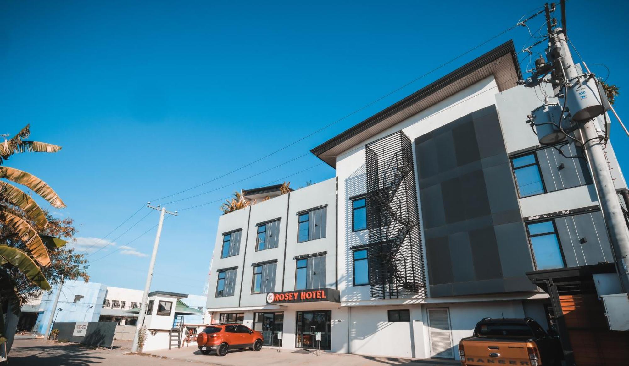 Rosey Hotel Cabanatuan City 외부 사진
